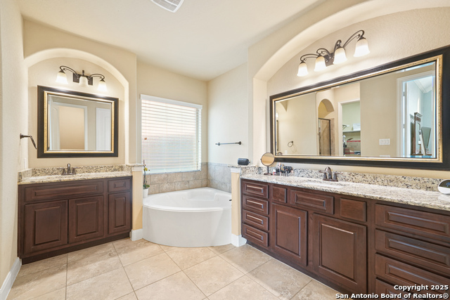 Listing photo id 20 for 17055 Sonoma