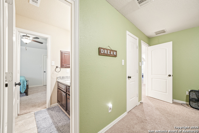 Listing photo id 30 for 17055 Sonoma