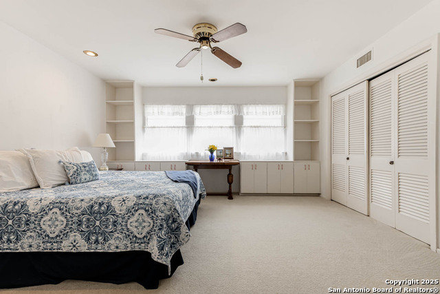 Listing photo id 10 for 110 Cliffside Dr