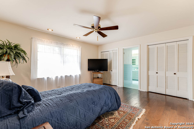 Listing photo id 12 for 110 Cliffside Dr