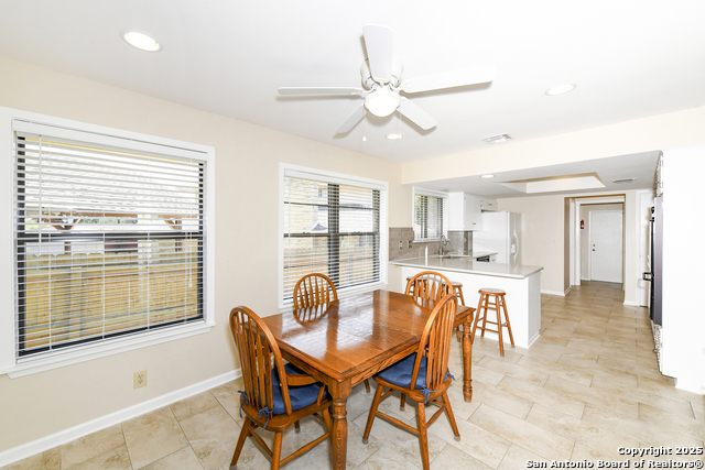 Listing photo id 11 for 1415 Synandra