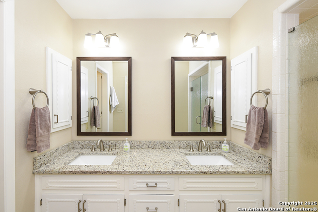 Listing photo id 18 for 1415 Synandra
