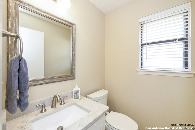 Listing photo id 23 for 1415 Synandra