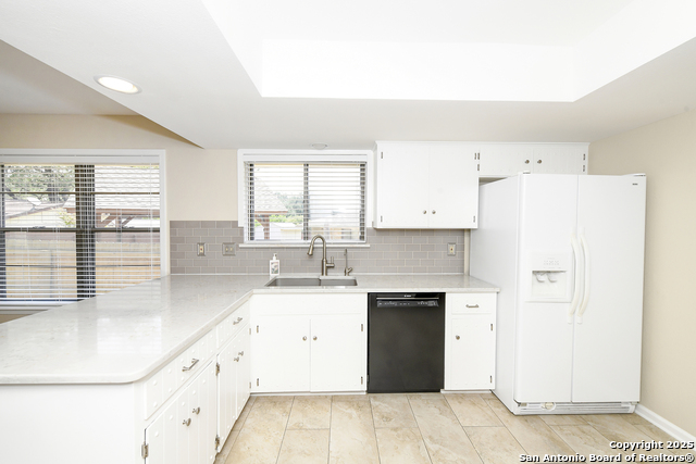 Listing photo id 7 for 1415 Synandra