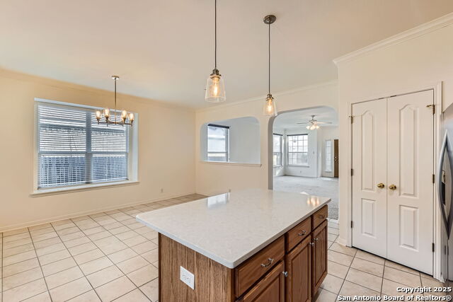 Listing photo id 4 for 2510 Sage Hollow