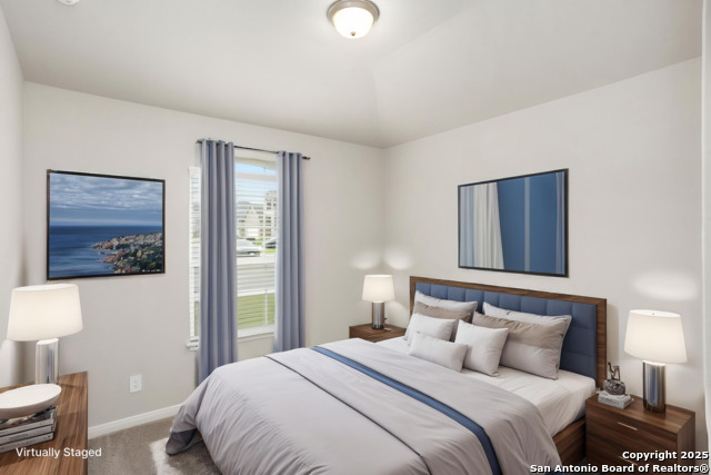 Listing photo id 15 for 9918 Chestnut Walk