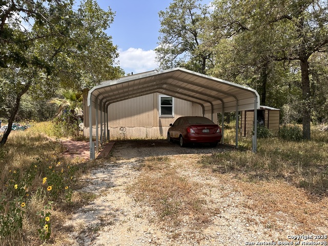 Details for 180 Sandy Oaks, Seguin, TX 78155