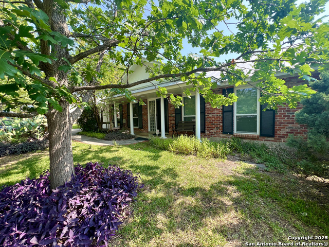 Image 4 of 30 For 5402 Timber Trail