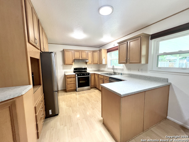 Image 7 of 30 For 5402 Timber Trail