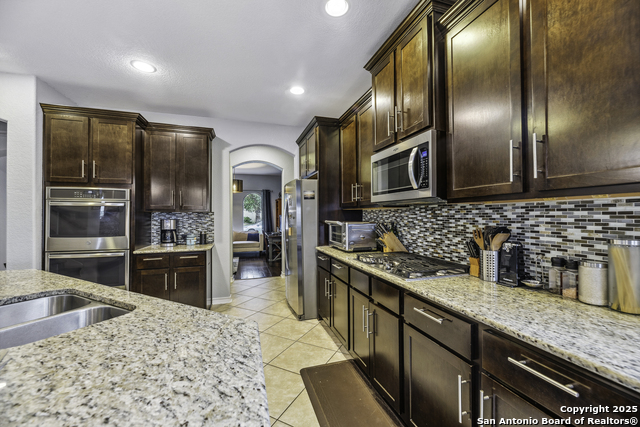 Image 17 of 56 For 18131 Muir Glen Dr