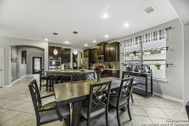 Image 19 of 56 For 18131 Muir Glen Dr