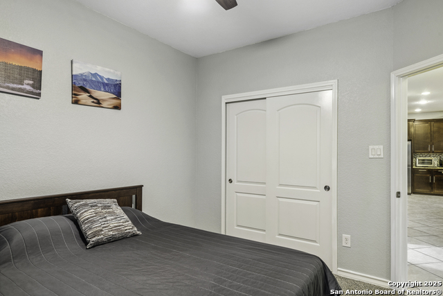 Image 27 of 56 For 18131 Muir Glen Dr