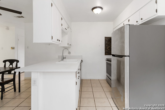 Image 10 of 18 For 4511 Avenida Prima