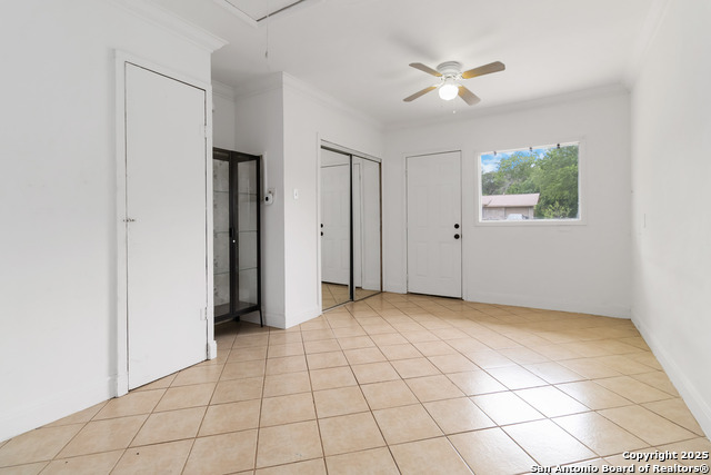 Image 12 of 18 For 4511 Avenida Prima