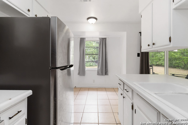 Image 9 of 18 For 4511 Avenida Prima