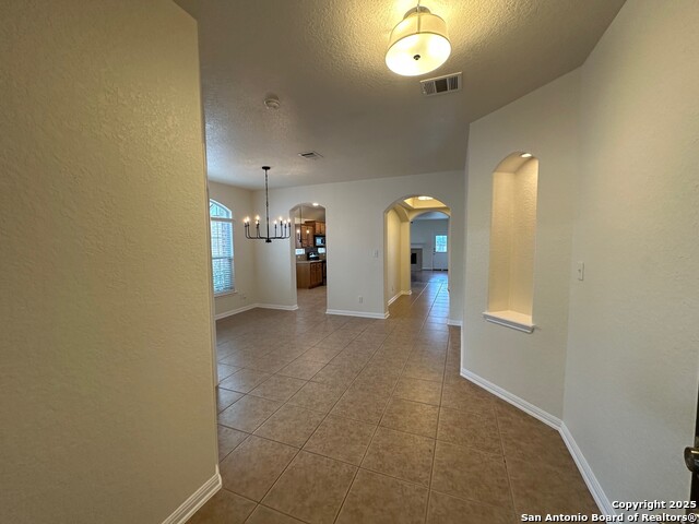 Listing photo id 2 for 520 Ginsberg