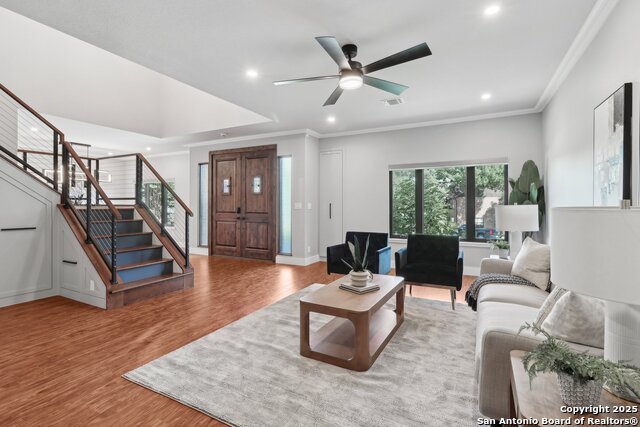 Listing photo id 10 for 3902 Creek Pt