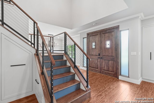 Listing photo id 39 for 3902 Creek Pt