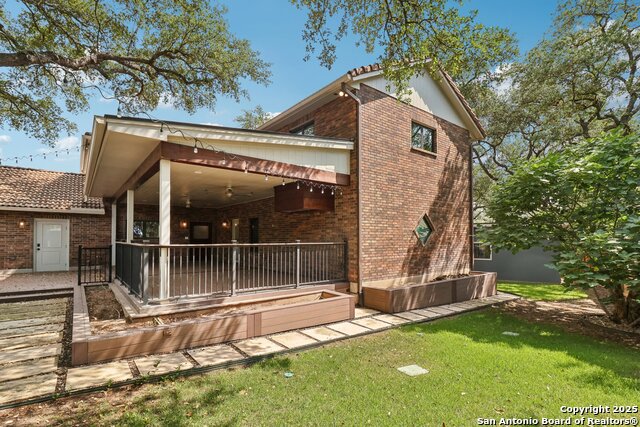 Listing photo id 67 for 3902 Creek Pt