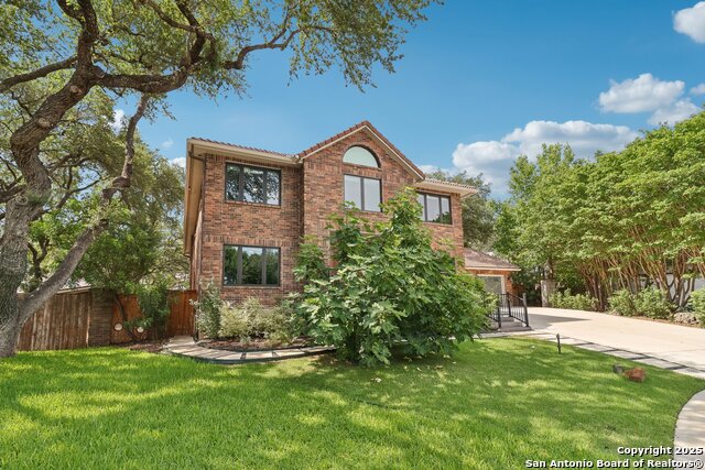 Listing photo id 5 for 3902 Creek Pt