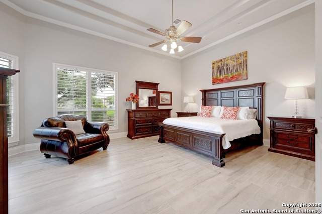 Listing photo id 14 for 102 Champions View