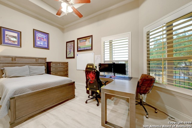 Listing photo id 19 for 102 Champions View