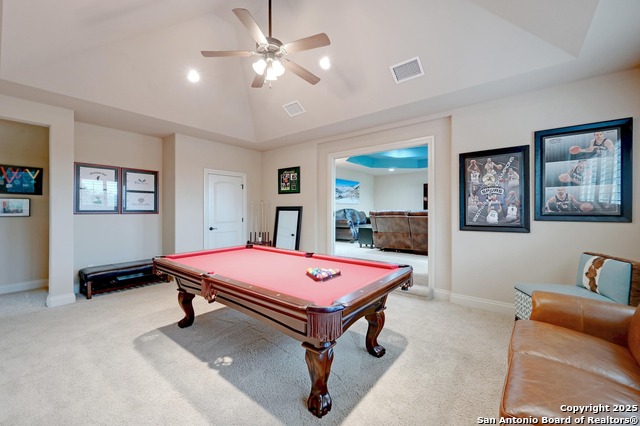Listing photo id 23 for 102 Champions View
