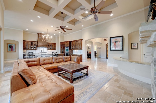 Listing photo id 5 for 102 Champions View