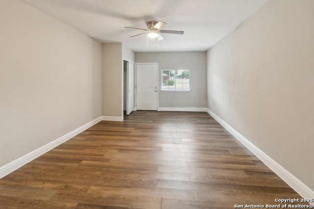 Listing photo id 19 for 4742 Highland Farm