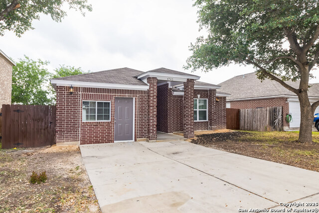 Listing photo id 25 for 4742 Highland Farm
