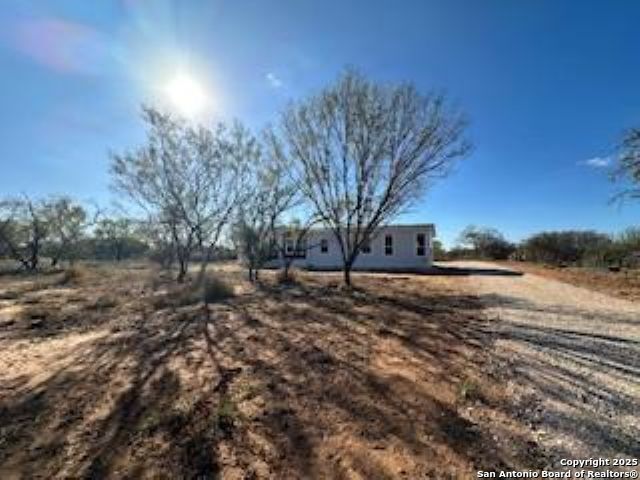 Details for 149 County Road 2644, Moore, TX 78057