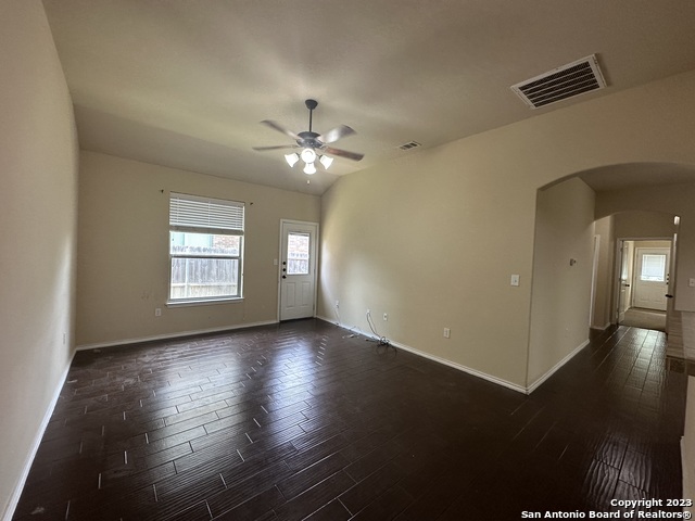 Image 3 of 21 For 304 Rosalie Dr