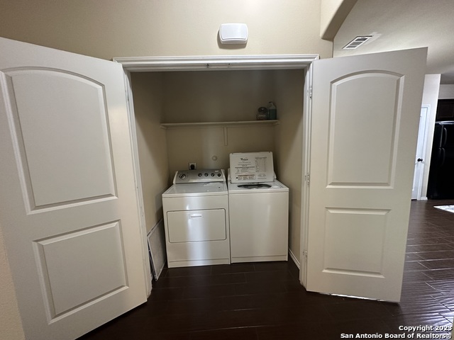 Image 9 of 21 For 304 Rosalie Dr