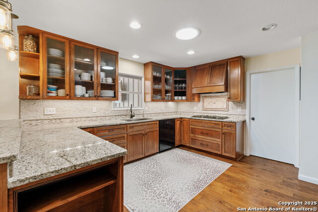 Image 11 of 29 For 2114 Lawndale