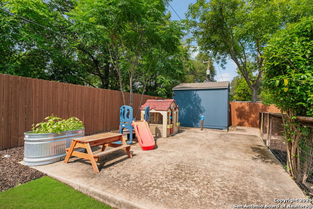 Image 29 of 29 For 2114 Lawndale