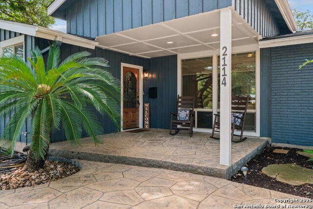 Image 3 of 29 For 2114 Lawndale