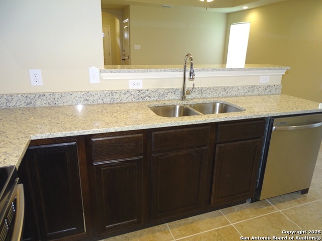 Image 14 of 29 For 13910 Annas Way  102