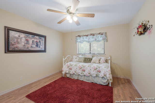 Listing photo id 21 for 7622 Lynn Anne