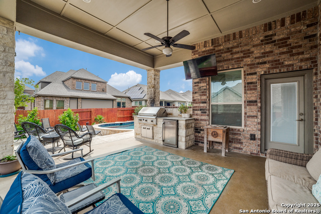 Listing photo id 16 for 2023 Wilby Lane