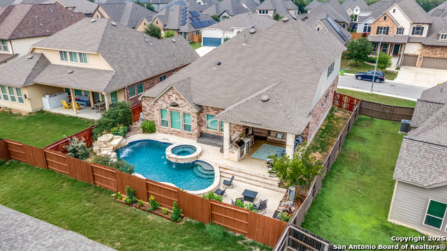 Listing photo id 25 for 2023 Wilby Lane