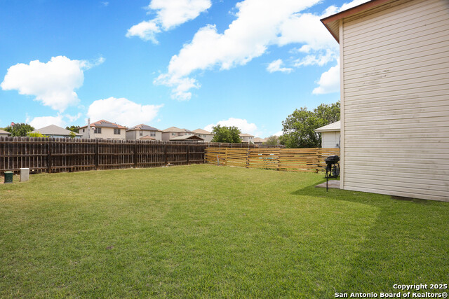 Listing photo id 20 for 9011 Twincreek Farm