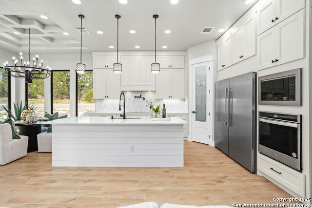 Image 11 of 25 For 1475 Echo Meadow