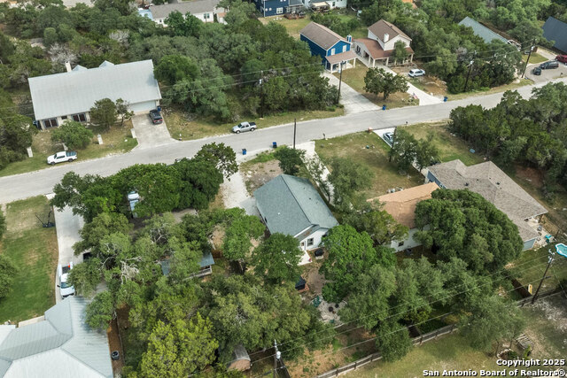 Image 10 of 29 For 1547 Bonnyview Drive