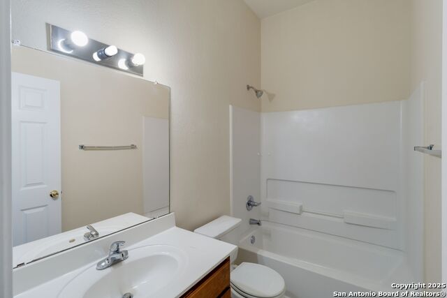 Image 17 of 22 For 9726 Copper Rock
