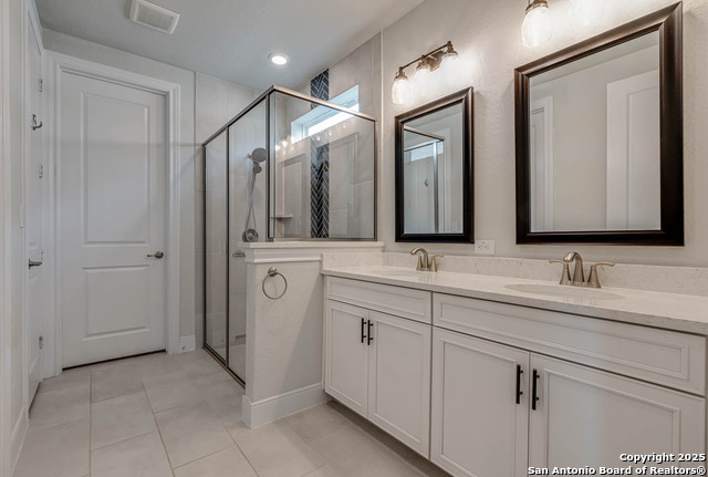 Image 17 of 43 For 22806 Rio Salado