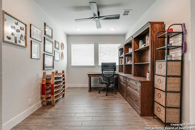 Image 25 of 43 For 22806 Rio Salado