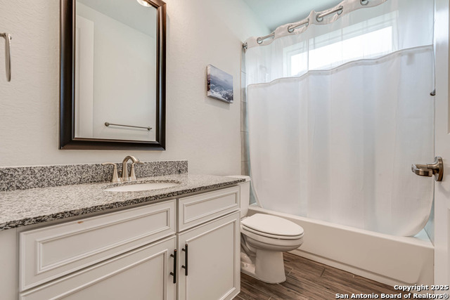Image 29 of 43 For 22806 Rio Salado