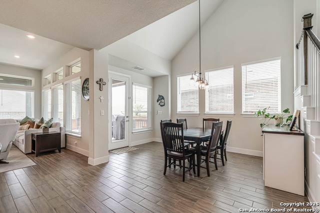 Image 8 of 43 For 22806 Rio Salado