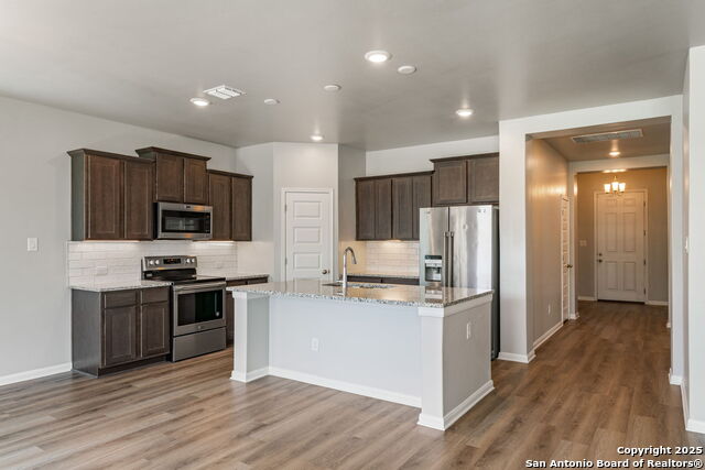 Image 10 of 30 For 3816 Donald Dr