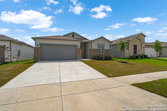 Image 2 of 30 For 3816 Donald Dr